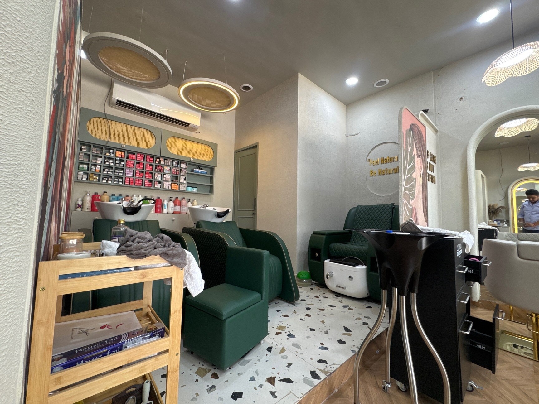 L'Oreal Hair Wash Basins and Green Quilted Pedicure Chair